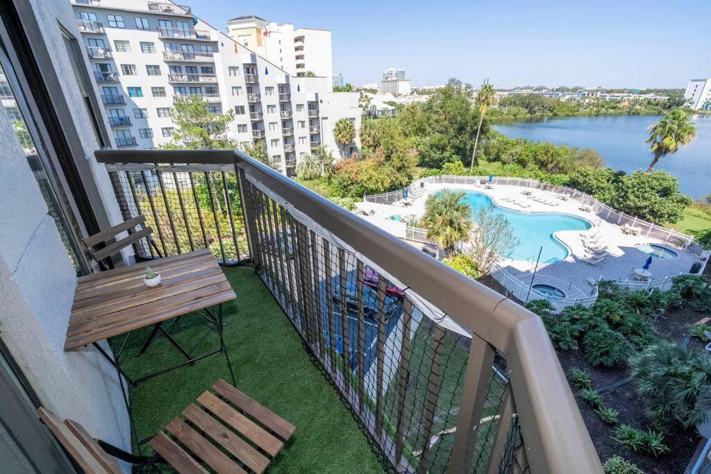 Lakeview 2 Suites 6 Min Universal Studios Orlando Exterior photo